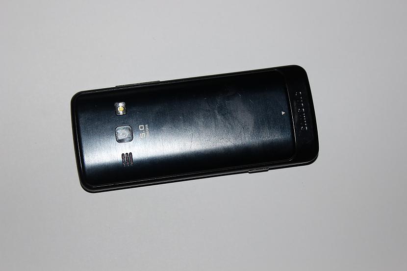 5 megapikseļu kamera ar... Autors: Werkis2 Samsung S5611 podziņtelefona apsakts.