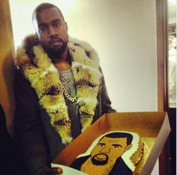 Kanye celebrating his birthday... Autors: im mad cuz u bad Kanye West doing normal things