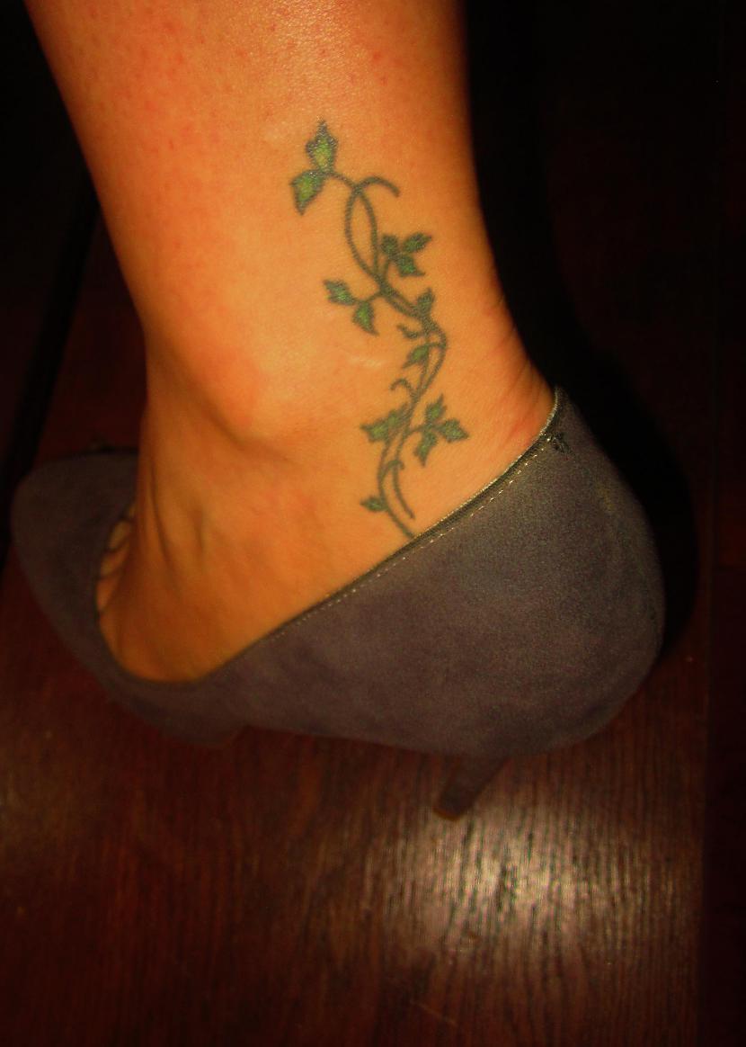 1tetovējums Efeja latīn Hedera... Autors: slida Spoku tattoo ar aprakstiem