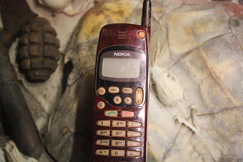 Nokia NHE5NX nbspRažots Vācījā Autors: kaspars2004 Krāju telefonus jau 10 gadus