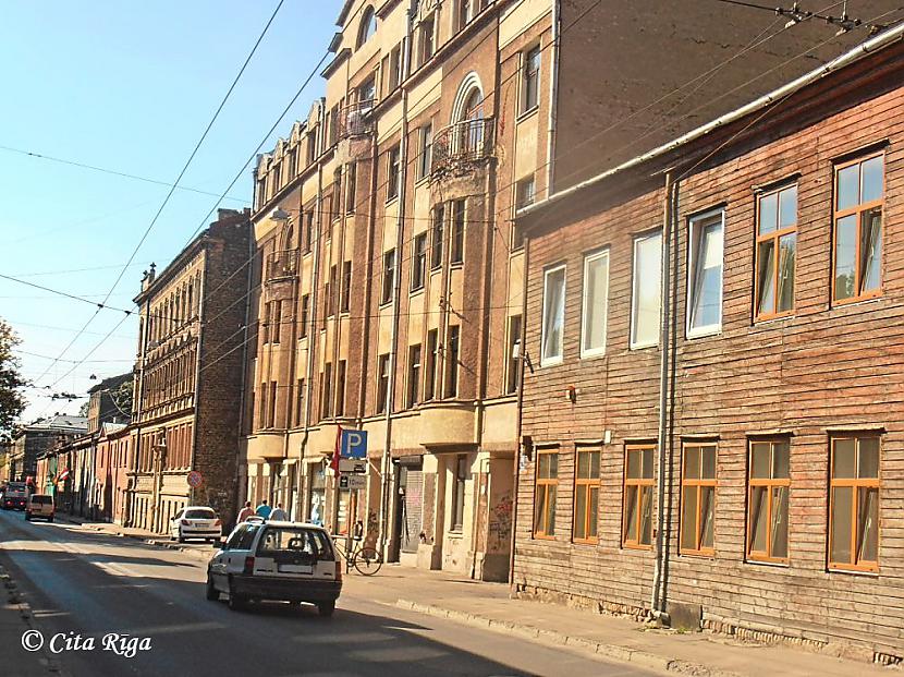 Avotu ielas apbūves... Autors: ieva5 Rīgas rajonu arhitektūra 2