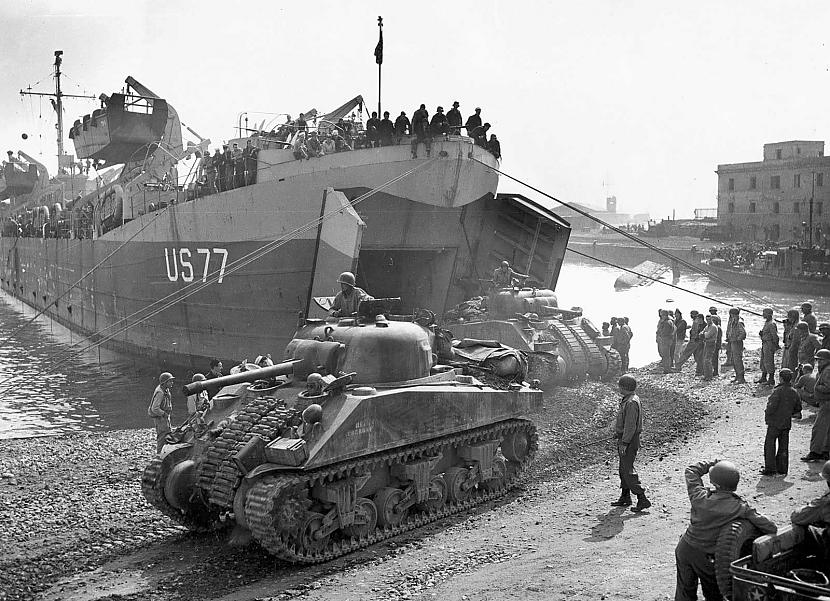 nbsp nbspPats tanks bija... Autors: Mao Meow M4 Sherman – amerikāņu galvenais kaujas tanks Otrajā Pasaules karā