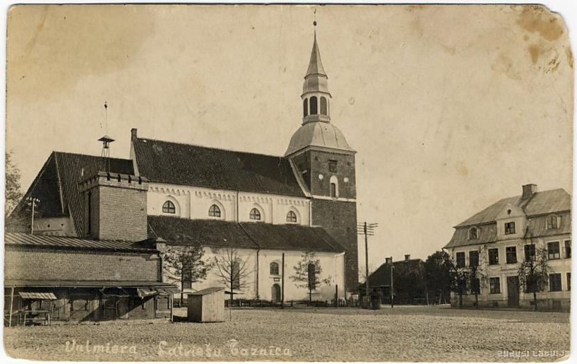 Sv Sīmaņa Baznīca valmierā... Autors: Akmenī Valmiera 1930tajos