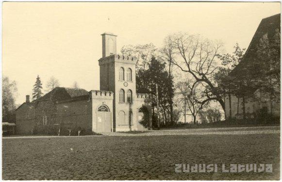 Ugunsdzēsēju tornis 1930tajos  Autors: Akmenī Valmiera 1930tajos