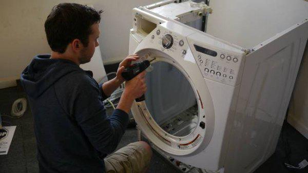  Autors: matilde Kur likt veco veļas mašīnu?