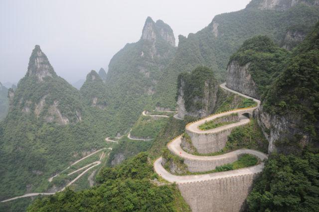 Tianmen Mountain Road Hunan... Autors: im mad cuz u bad Ceļi uz nekurieni