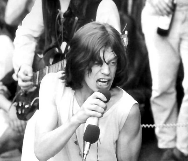 Mick Jagger Autors: Fosilija Ļoti reti kadri, kad slavenības vēl nebija tik slavenas kā tagad