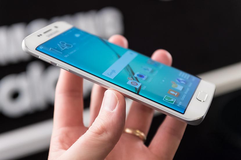 Jaunākais flagmanis tirgū... Autors: ghost07 Samsung prezentē jaunu viedtālruni - Samsung S6 Edge