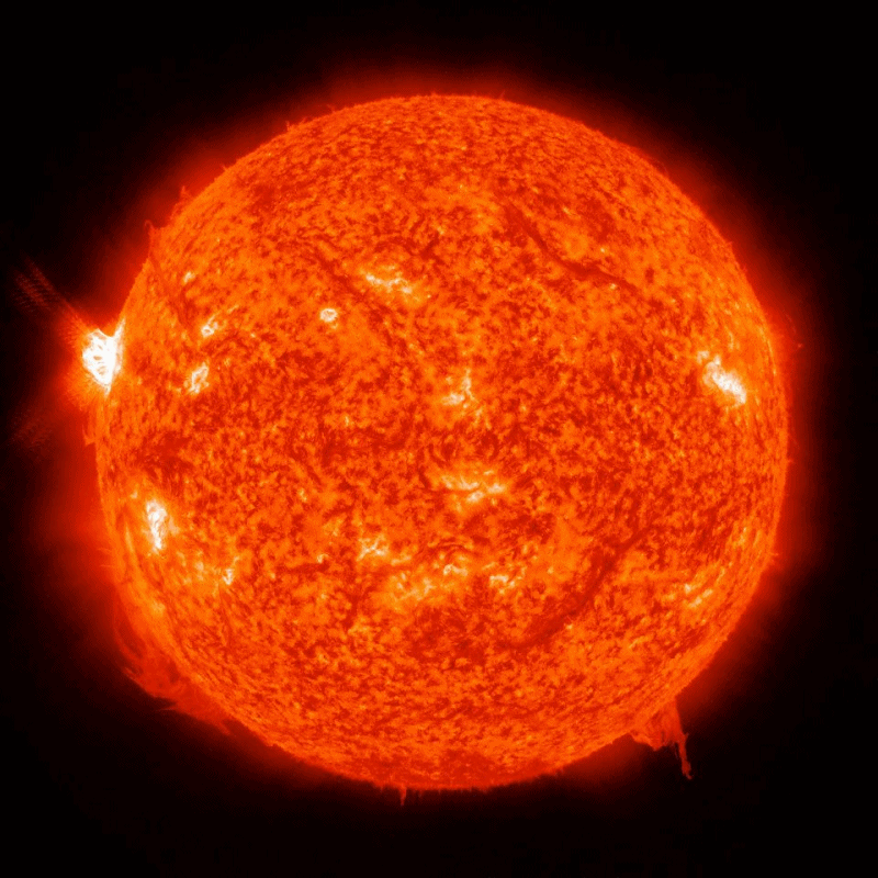Saule satur 9985 masas no... Autors: Kapteinis Cerība Interesanti Fakti Par SAULI