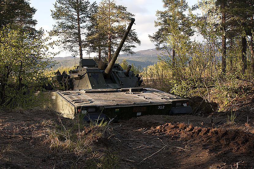 nbsp nbsp Vairums Zviedru... Autors: Mao Meow CV 90 – zviedru veiksmīgā kaujas mašīna!