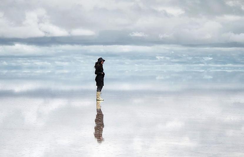  Autors: Gufija Sāls ezers Bolivijā.