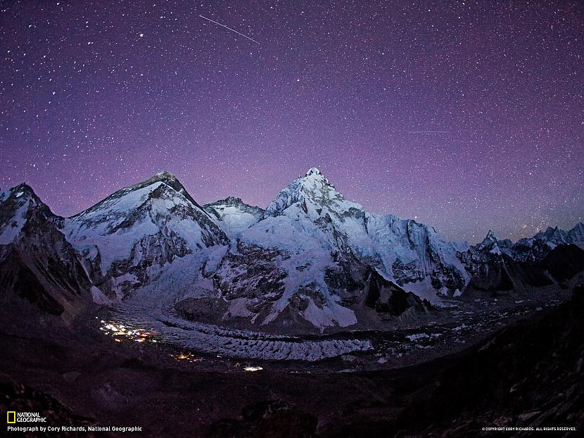 Uz Everesta guļ ap 200 līķu... Autors: Trakais Jēgers Izglītojošas lietas par NĀVI