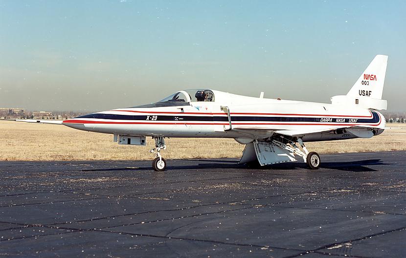 nbsp nbsp Izmēru ziņā... Autors: Mao Meow Grumman X-29 – neparastā dizaina lidmašīna!