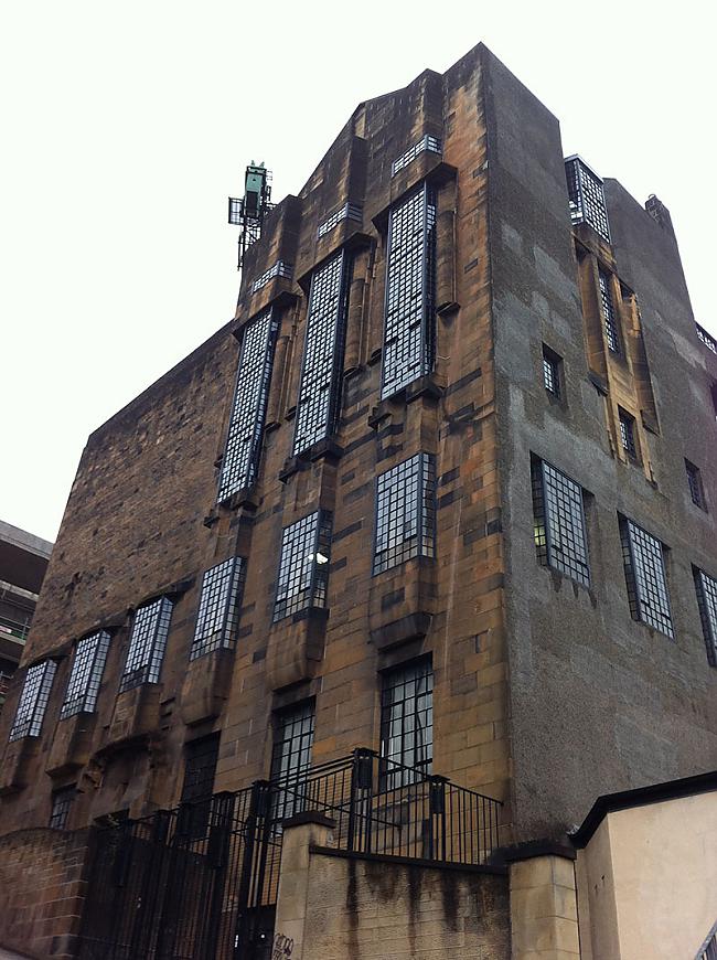 Glasgow School of Art Rietumu... Autors: fcomplex z Jūgendstils. Čārlzs Renjē Makintošs.