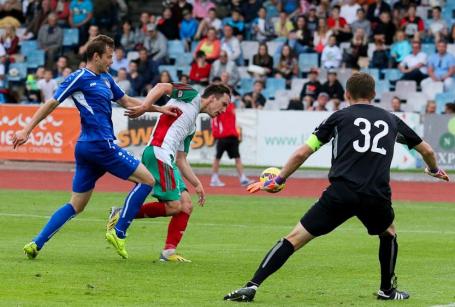  Autors: HK un FK Liepāja FK Liepāja kompensācijas laikā ielaiž un nospēlē neizšķirti ar FC Skonto