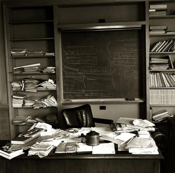 Alberta Einšteina kabinets... Autors: arsyn 24 vēsturiski retas fotogrāfijas