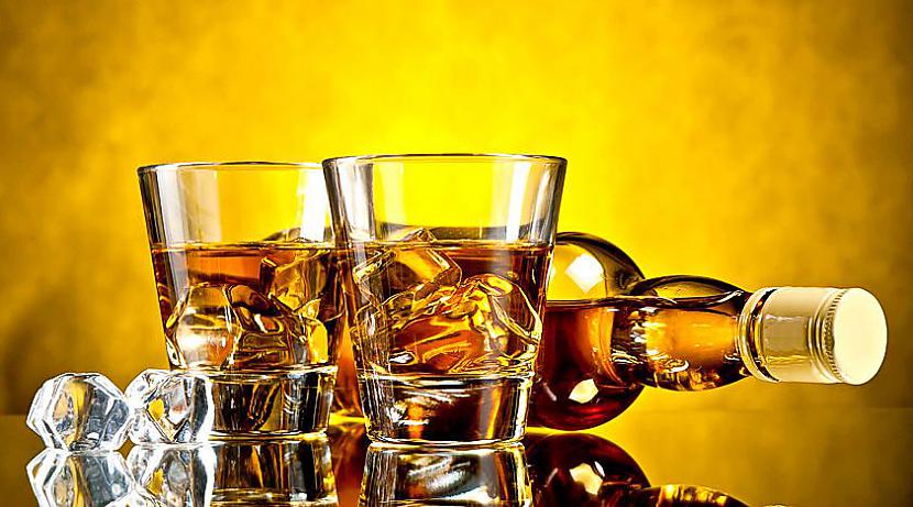 Viskiju izgudroja īru mūki... Autors: anonimiks Uzzini 10 faktus par Whisky!