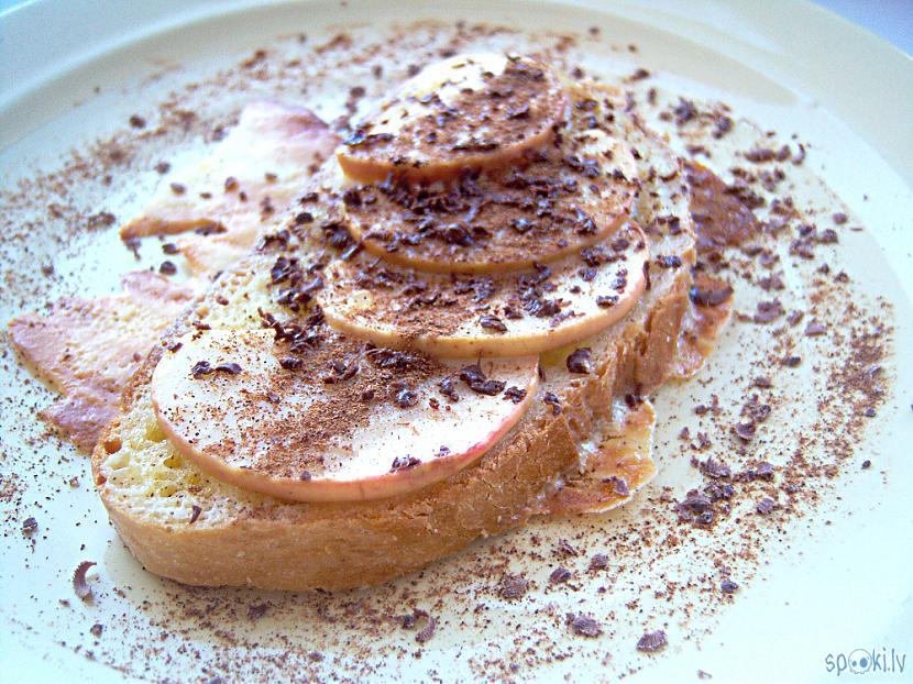 Maizīti apsmērē ar sviestu vai... Autors: Leģenda Ašās ābolmaizītes ar vaniļas mērci