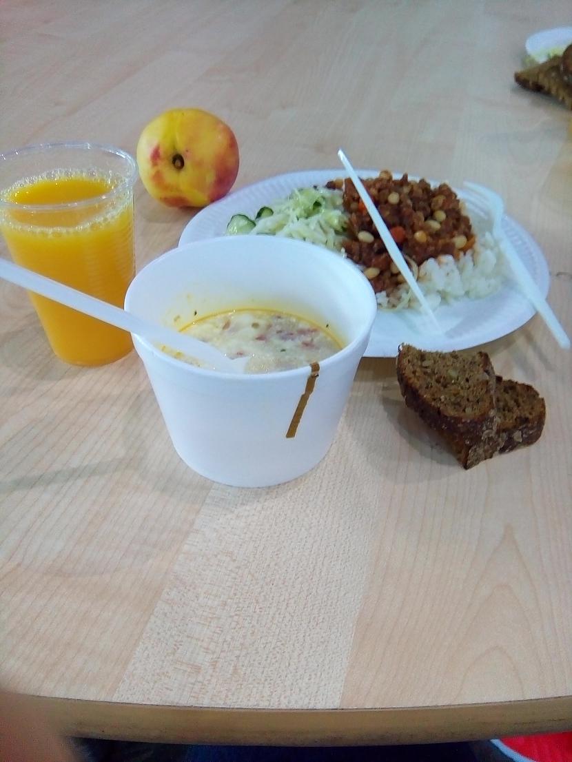 Arī ēdiens un precīzu dienu... Autors: Zhorchx Brīvprātīgā darbs EČ' 2015 basketbolā - 6. daļa