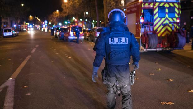 bet daļa no tiem varētu būt... Autors: WhatDoesTheFoxSay Parīzes terorakts - bēgļu uzņemšanas sekas ???