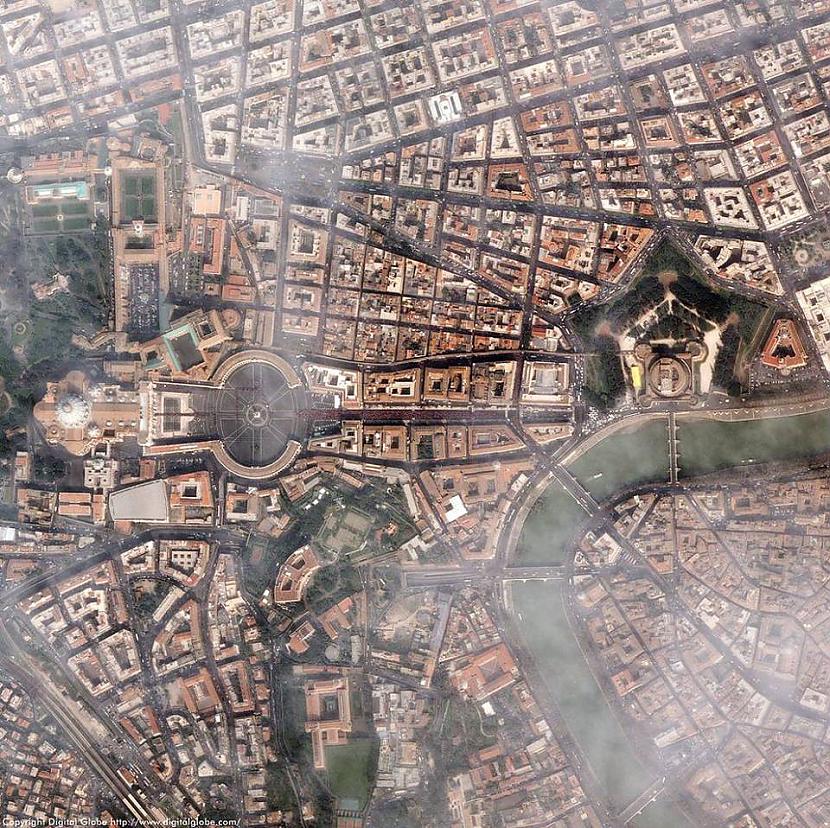 Vatikānas Pilsētvalsts Autors: ZirgaGalva Skats no kaijas lidojuma.