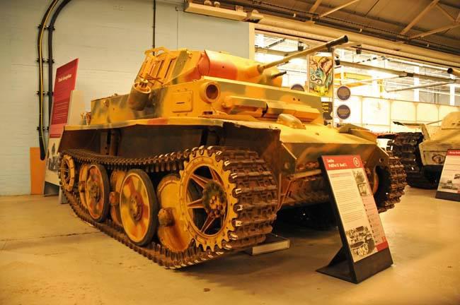 Panzer II  atrodas tanku... Autors: DamnRiga Vācu tanki, kas pārdzīvojuši karu.