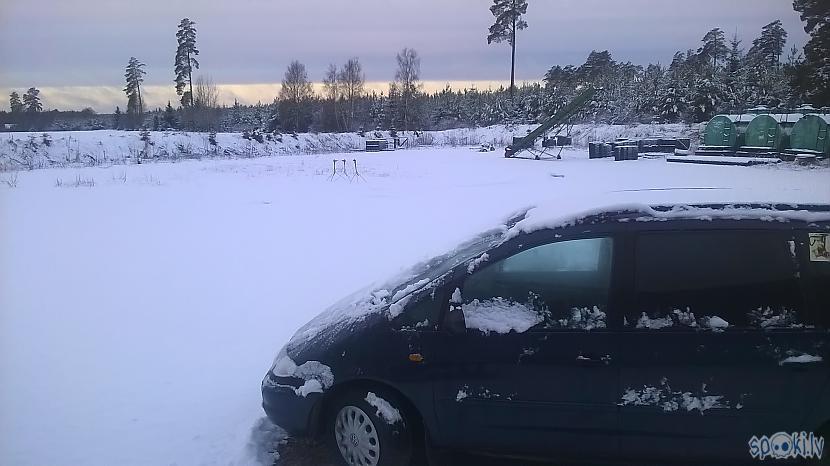Pirmajā decembrī uzsniga... Autors: kapuracējs Meža veči Zviedrijā,jeb,mans skatījums uz Zviedriju.