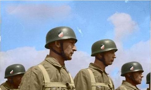 Vācu izplentņlēcēji... Autors: KrisjanisOzols Retas un krāsainas otrā pasaules kara bildes. Otrā daļa.