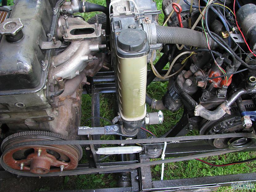  Autors: JānisKJK Gaisa kompresors no automašīnas iekšdedzes dzinēja