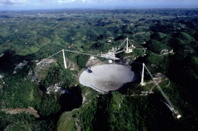 Arecibo observatorija... Autors: Fosilija Vistrakākās lietas, jebkad uzbūvētas, vēl eksistē!