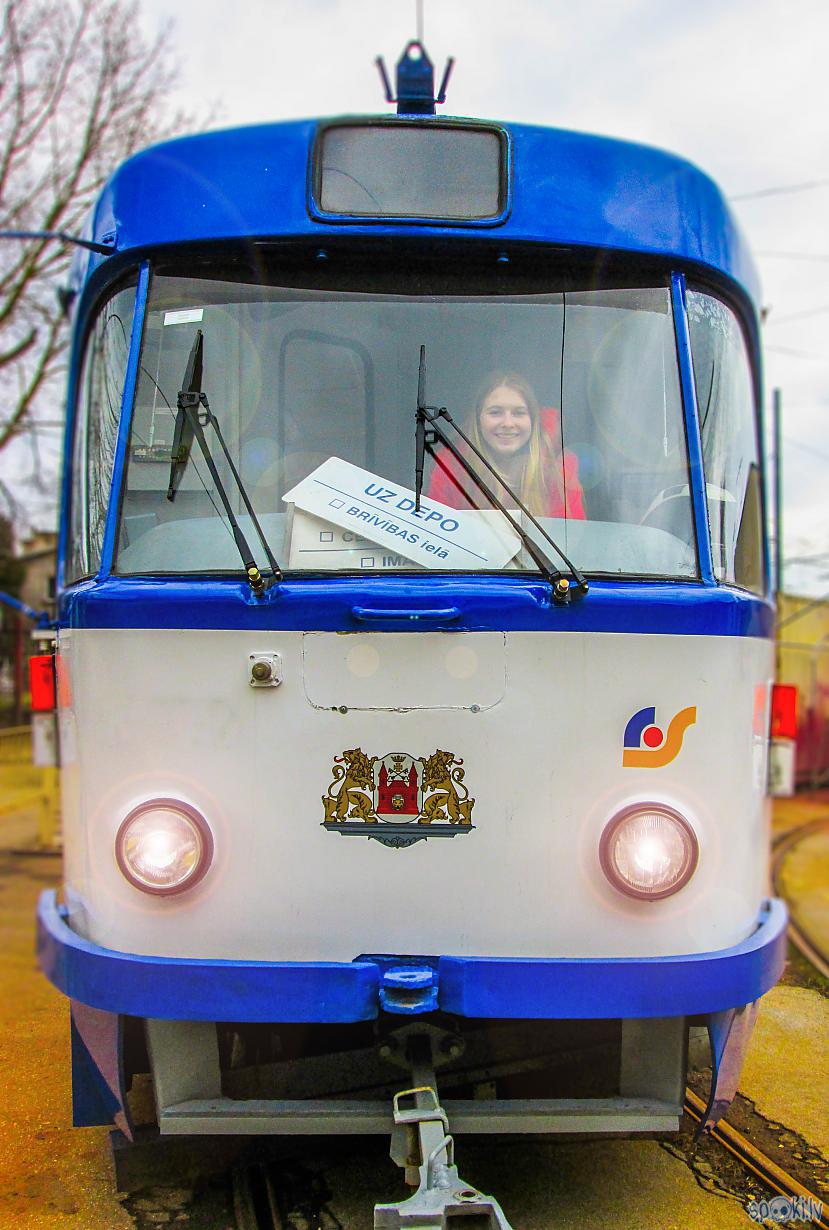 Paldies ka lasijāt manu rakstu... Autors: xDrive_Unlimited Rīgas tramvajs Tatra-T3A