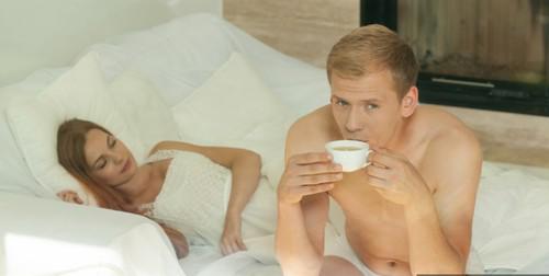 Tas aizvietos rīta... Autors: Testu vecis Iemesli, kādēļ tev katru rītu vajadzētu sākt ar seksu