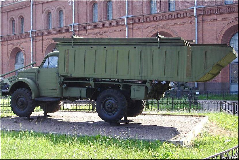  Autors: Klusais vājprāts GAZ 51 GAZ 63  (1946 g. - 1975 g.) 3