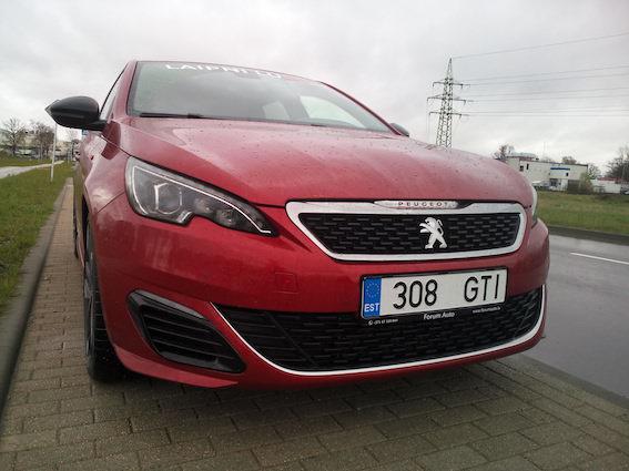  Autors: autodromslv Peugeot 308 GTi – automobilis trakajiem! Un es gribu būt traks…