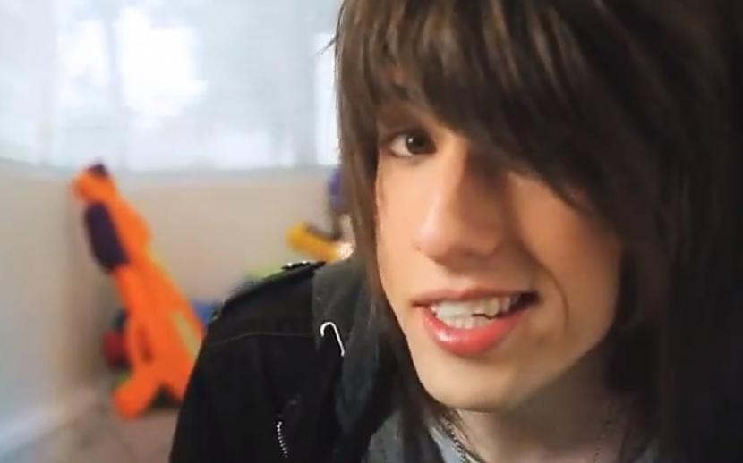  Autors: rainbowpig Jordan Sweeto