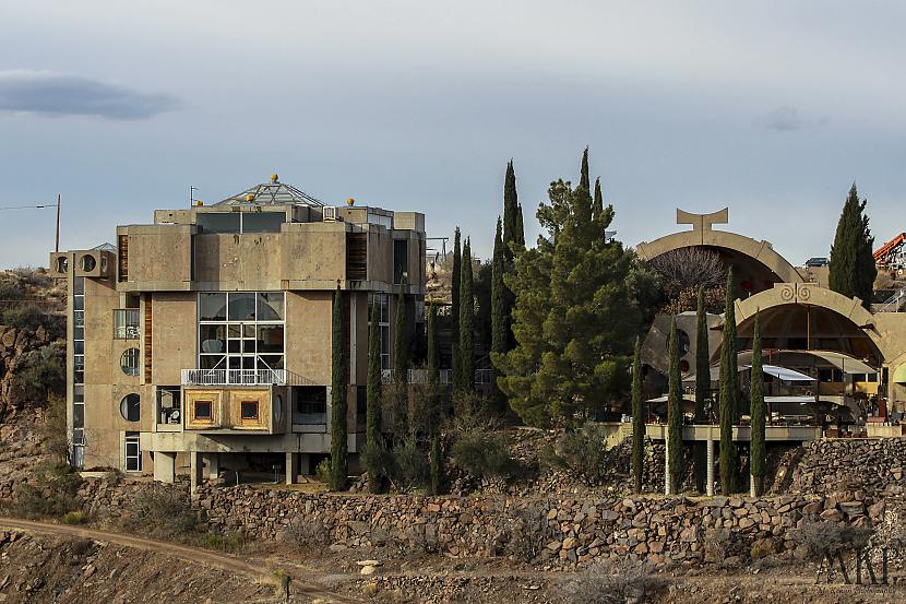 Arizonas nepabeigtā hipiju... Autors: kaķūns 10 utopiskas pilsētas, kuru pastāvēšana smagi izgāzās