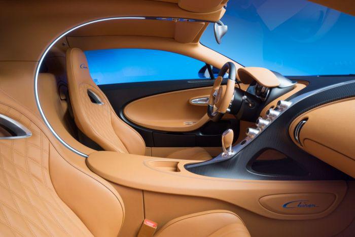 Bugatti Chiron salons Autors: kaķūns 60+ interesanti foto ar aprakstiņiem