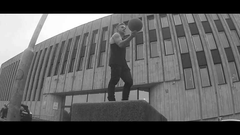  Autors: Žanis Belkins Streetball freestyle by Maksis Jevsejevs