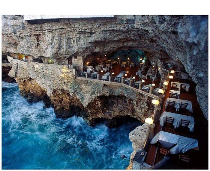 Grotto restorāns pie Adrijas... Autors: kaķūns 60+ interesanti foto ar aprakstiņiem #5