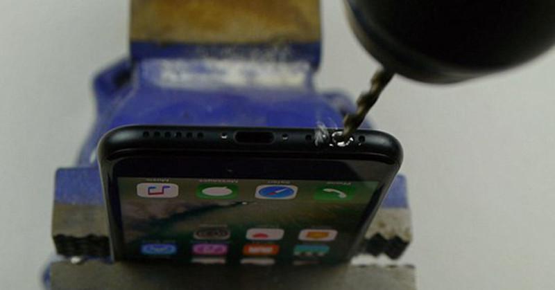  Autors: EV1TA iPhone 7 īpašnieki ir uzķērušies uz kārtējo triku