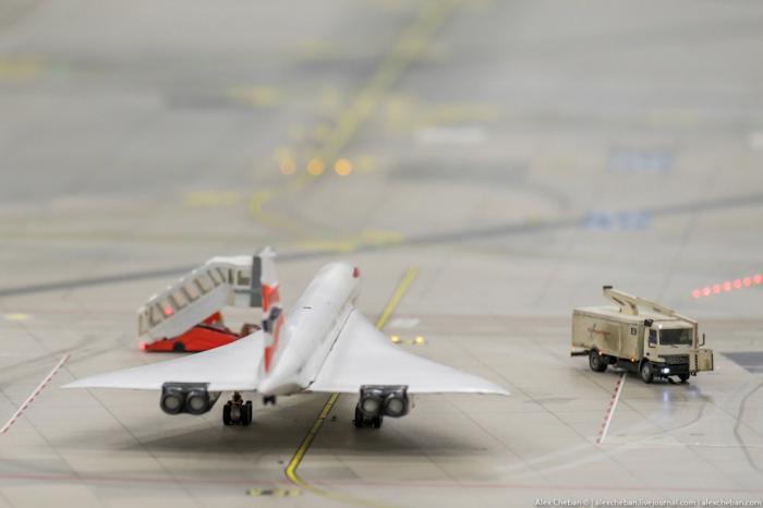  Autors: Jangbi Lidostas spēļu modelis Miniatur Wunderland