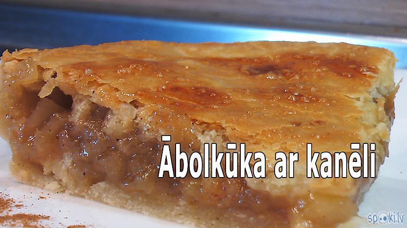 Ābolkūka ar kanēli