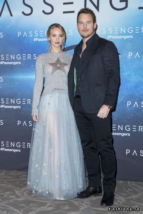Jennifer Lawrence and Chris... Autors: 100 A Slavenības!