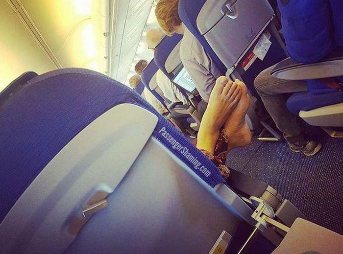  Autors: MrSmith7771 Kā uzvedas pasažieri lidmašīnās.