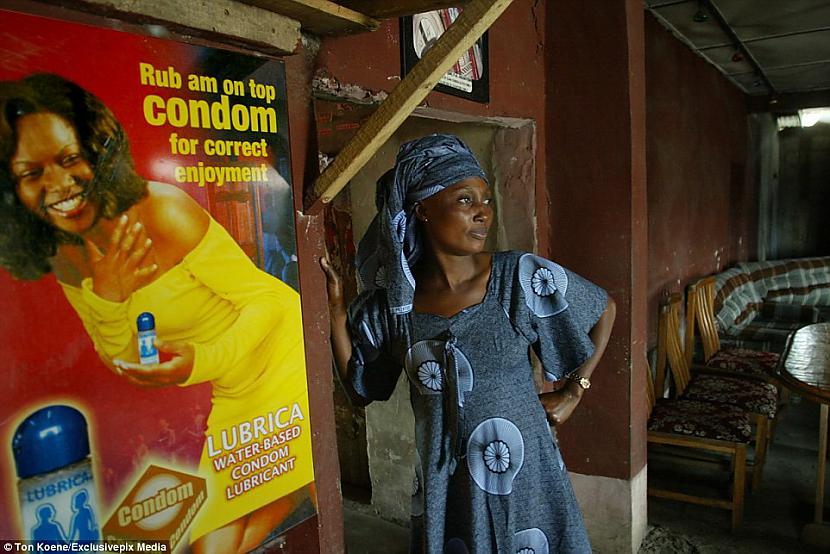 Scaronajā attēlā ir redzama... Autors: matilde Bailes, prostitūcija un AIDS Nigērijas lielākajā bordelī