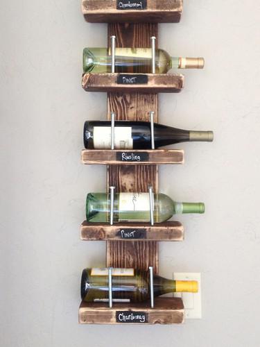 Vīna pudeļu palukts Autors: Santa Šķila Lieliskas idejas mēbelēm no veciem materiāliem.