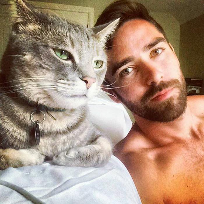  Autors: matilde Seksīgi čaļi ar kaķēniem - labākais Instagram profils, kuram sekot!