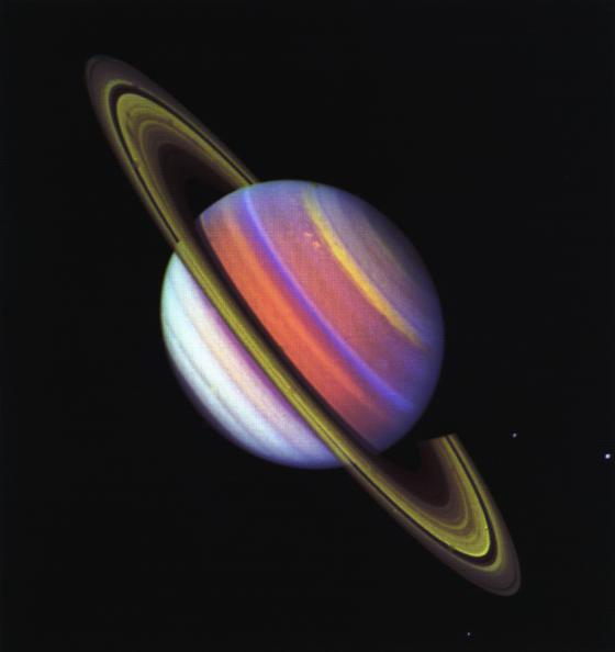 aturnam ir ļoti blīva... Autors: Fosilija Saturns