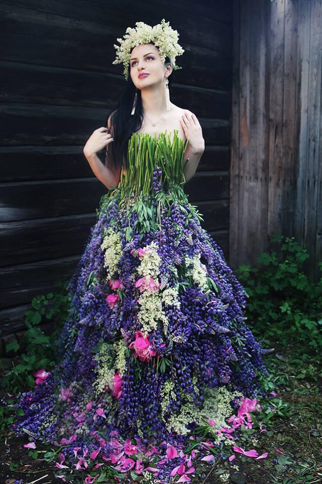Darja atzīst ka viņas... Autors: 100 A Floriste no Latvijas rada "dzīvas" kleitas. Īsta pasaka!