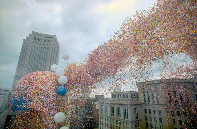 Festivāla bildes bija... Autors: Lestets Klīvlendas balonu festivāls 1986